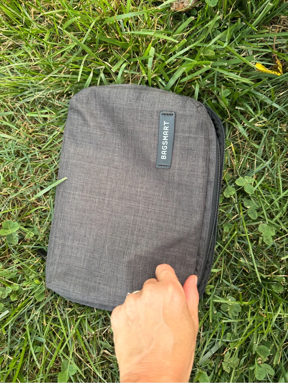BAGSMART Men's Gray Travel Toiletry Bag